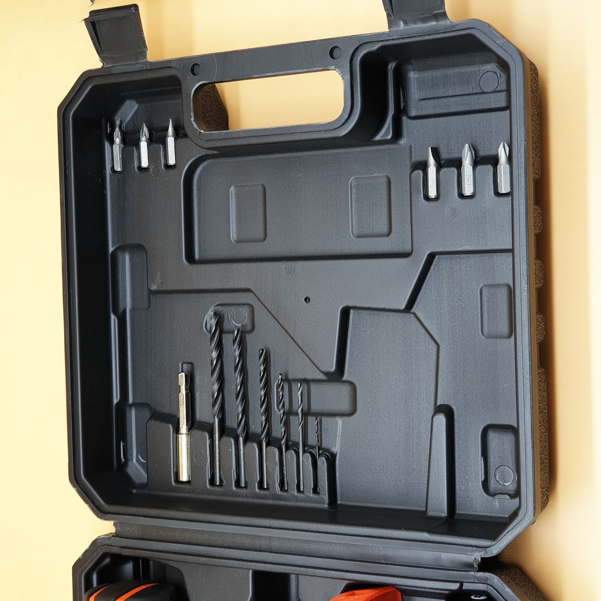 Innovia 20V Multifunctional Electric Impact Cordless Drill Variable Speed Switch With Reverse Function