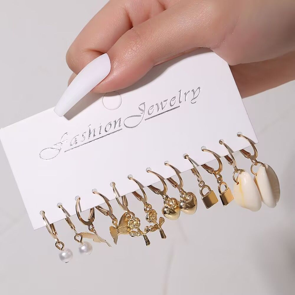 2025 New Fashion Women Elegant And Casual Hoop Earings Green Red Silver Gold Fashion Women Jewelry