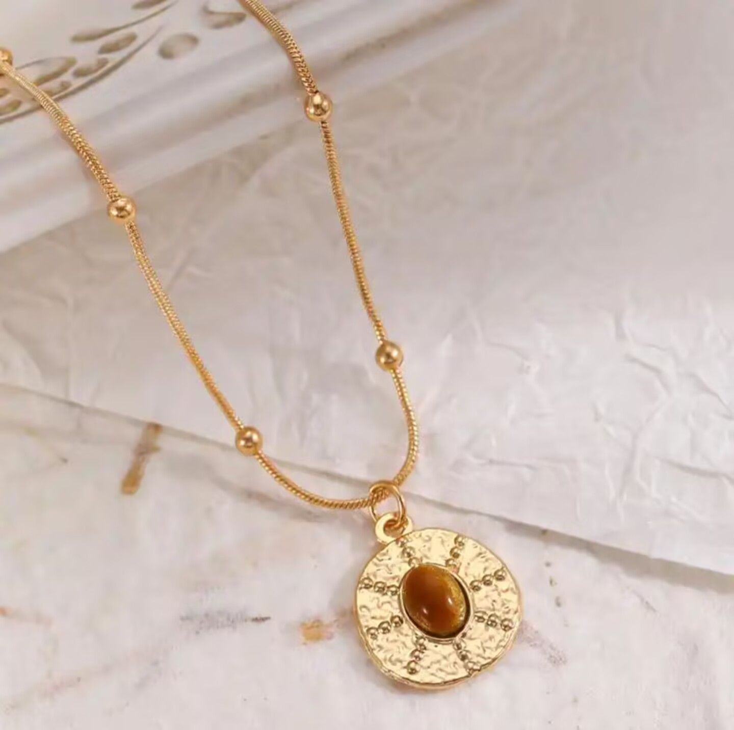 Women's Fashion Necklaces Pendants Temperament Oval Tiger Eyes Light Luxury Personality trend Women necklaces