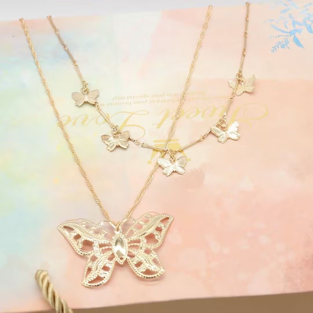 Women's Fashion Necklaces Double-Deck With Hollow Beautiful Butterflies Elegant Women Jewelry Pendant Necklaces