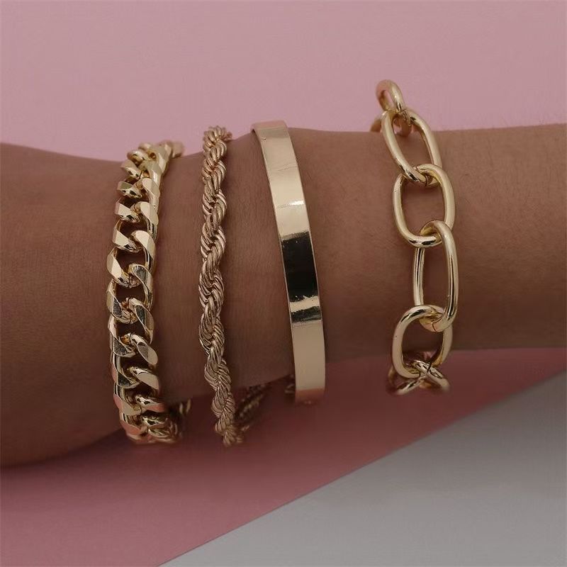 4Pcs/Set High-grade Women Fashion Gold  Silver Explosive Bracelets With Exotic Charm Simple And Versatile