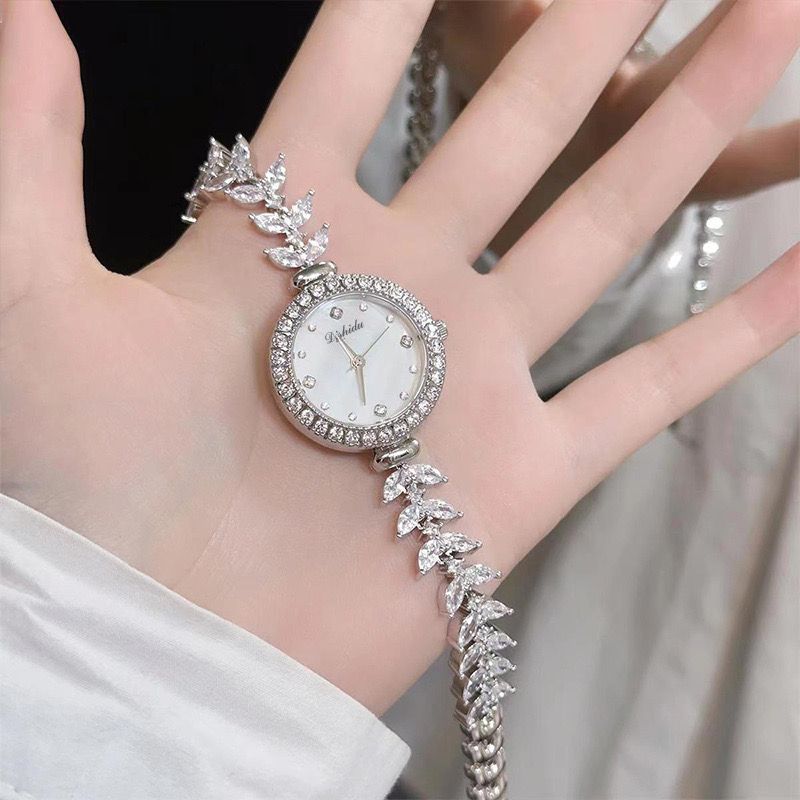 Waterproof alloy jewelry clasp quartz watch calendar steel band woman watch fashion women watch casual fashion lady watch leisure watch