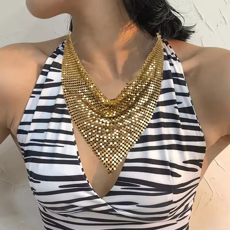 Women's Glam Rhinestone Scarf Necklace Set - Bold Statement Choker with Detachable Earrings (1 Necklace + 2 Earrings) | Euro-American Exaggerated Collarbone Jewelry