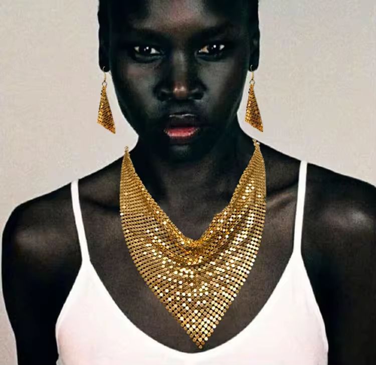 Women's Glam Rhinestone Scarf Necklace Set - Bold Statement Choker with Detachable Earrings (1 Necklace + 2 Earrings) | Euro-American Exaggerated Collarbone Jewelry