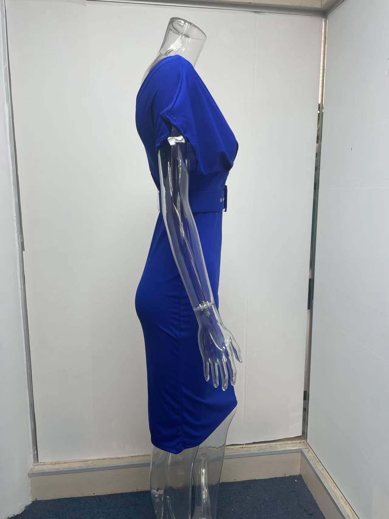 Women's Autumn New Arrivals - Elegant Off-Shoulder High-Waist Dress, Waist-Accentuating Design with Matching Belt, Airy Lightweight Fabric