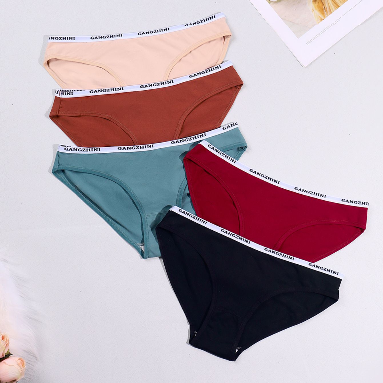 5PCS Women's Solid-color Briefs with Letter-pattern Waistband Comfortable Ribbed Knit