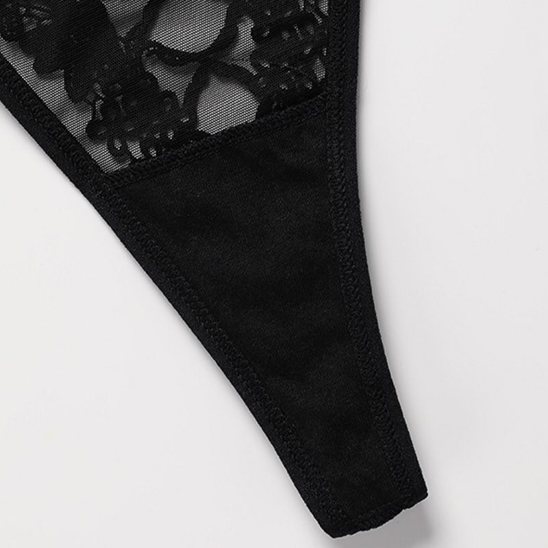 One-string large-size lace transparent and alluring women's thong, sexy and interesting invisible T-shaped breathable underwear for women