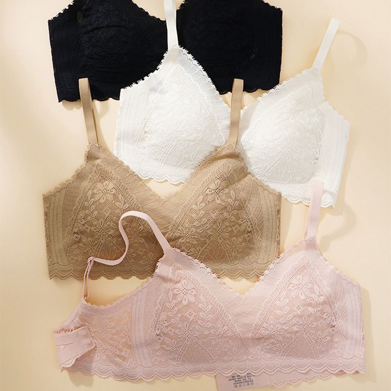 New spring and summer styles of breathable and comfortable women's seamless lace bras with a French sexy style, suitable for large breasts to create a slimming effect, wire-free and with thin cups.