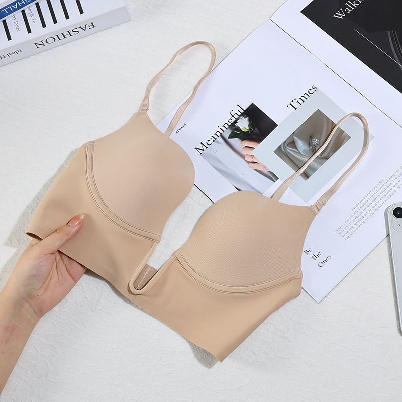 Luxe Lift Soft Underwire woman Bra: 3/4 Cup Lightly Padded Lingerie with Fixed Straps – Effortless Sensuality