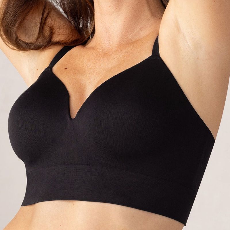 Wireless Women's Bra for Large Busts – Minimizing Push-Up & Supportive Comfortable Underwear with Gentle Lift