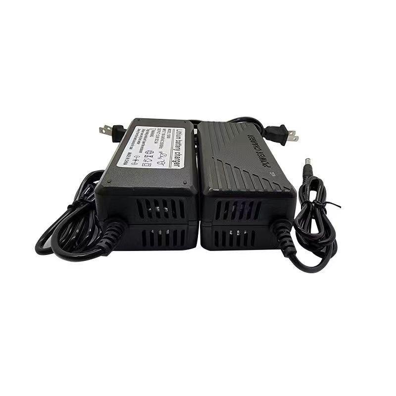 12.6V5A lithium battery charger 12V3A lithium battery 18650 polymer 80A 100AH power charging cable