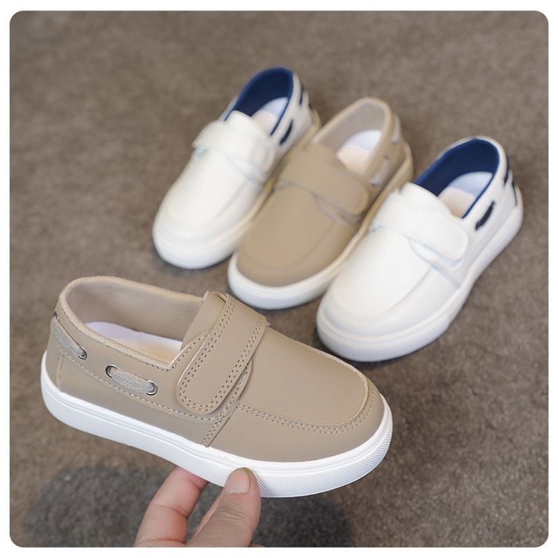New lightweight soft sole breathable versatile men's loafers casual board shoes leather shoes