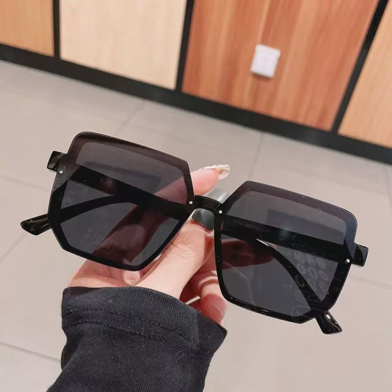 Sun Glasses UV400 Protection Eyewear Resin Lens for Women and Men Optical Glasses Spectacle Sport Fashion Business Goggles Eyeglasses Rimless Glasses Valentines Christmas New year Gift Black