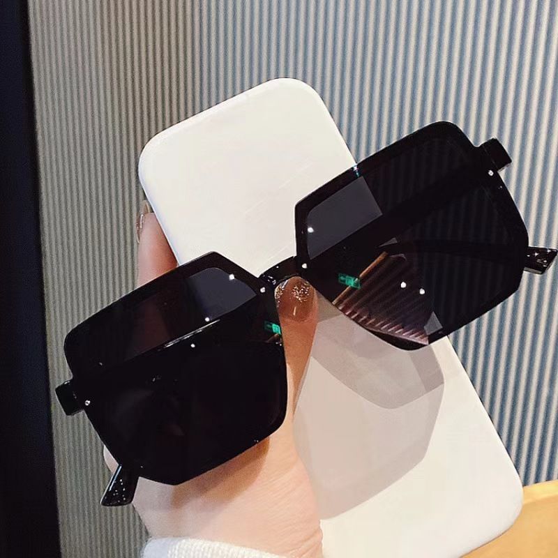 Sun Glasses UV400 Protection Eyewear Resin Lens for Women and Men Optical Glasses Spectacle Sport Fashion Business Goggles Eyeglasses Rimless Glasses Valentines Christmas New year Gift