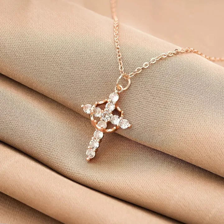 Women Necklace Ladies Crystal Iced Diamond Cross Pendant Necklaces Collarbone Choker Clavicle Chain Jewelry Luxury Fashion Accessories Christmas Birthday Gift
