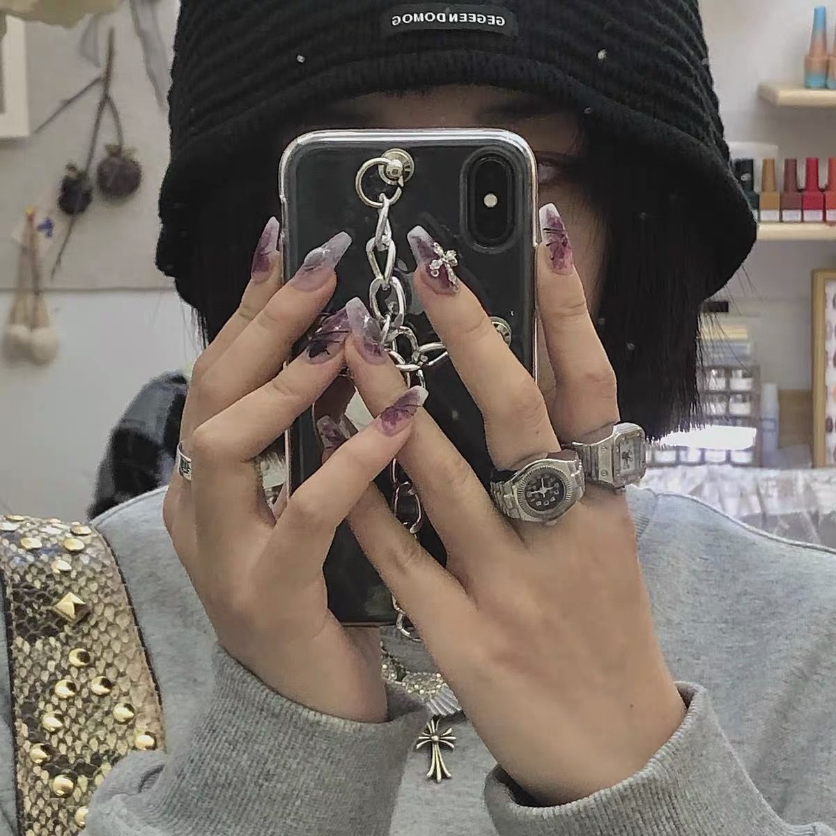 Ring Watch New Hot Selling Creative Alloy Shell Finger Circular Dial Couple Men And Women Finger Watch Ring Creative Movement Fashion Accessories Vintage Shell Quartz Watch Men Jewelry Women Gift