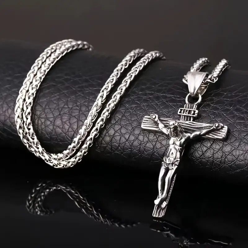 Stainless Steel Cross Necklace Cross of Jesus Crucifix 18K Gold Plated Religious Pendant Unisex Church Jewelry Gift Hypoallergenic Non-Fading Classic Chain For Women and Men