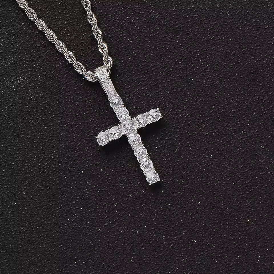 Cross Pendant Necklace Zircon Chain Iced  Diamond Sparkling Out Exquisite Bling Jewelry Fashion Trendy Creative Twisted Chain Long Necklace for Women Men Cross Necklace Love Gift