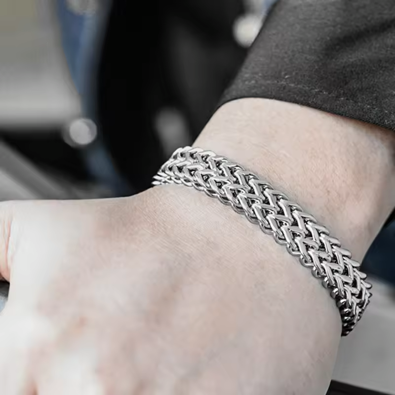 Men Stainless Steel Bracelet Braided Double Row Front and Rear Fish Scale Alloy Magnetic Buckle Bracelet Keel Jewelry Trendy Wrist Chain Classic Fashion