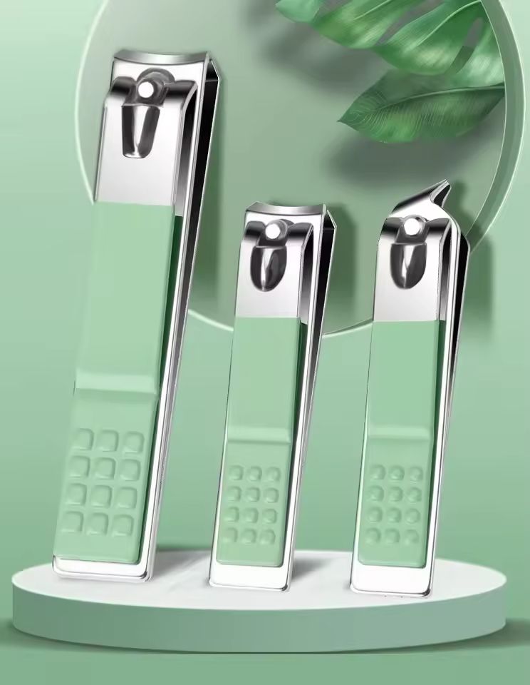 12/16pcs Professional Nail Clippers and Cuticle Nippers Set With Leather Portable Case Folding Bag Universal Facial Care Manicure Kits Pedicure Tools Manicure Set Knife Scissors Suit-Dead Skin Scissor