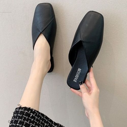 Comfortable home travel shoes Slippers women's outer wear Baotou 2024 new summer half slippers women's shoes fashion mules net red sandals INS trend slippers