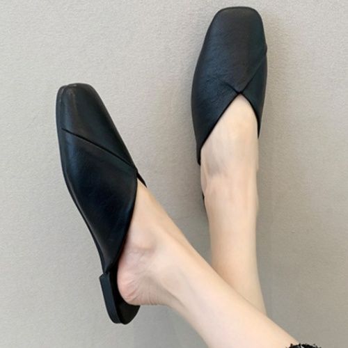 Comfortable home travel shoes Slippers women's outer wear Baotou 2024 new summer half slippers women's shoes fashion mules net red sandals INS trend slippers