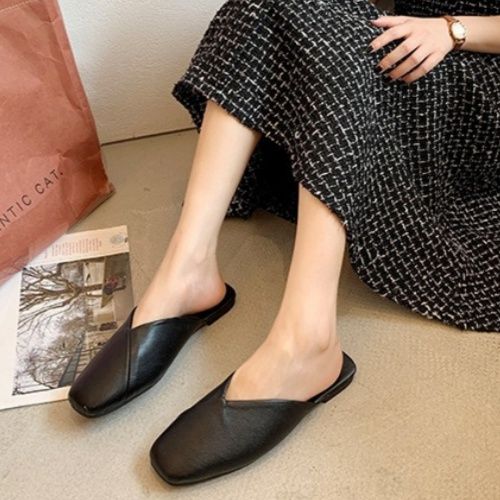 Comfortable home travel shoes Slippers women's outer wear Baotou 2024 new summer half slippers women's shoes fashion mules net red sandals INS trend slippers