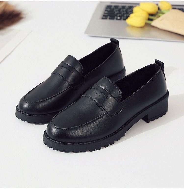 Comfortable work shoes LADYS shoes loafers shoes flats shoes for womens shoes soft girl ins retro small leather shoes for girls Korean version wild ulzzang flat single shoes