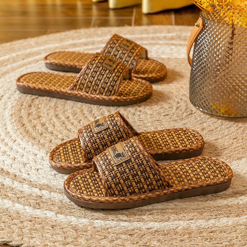 Household sandals, men's summer rattan straw slippers, indoor home linen non-slip, non-smelly feet, summer environmental protection, health, natural slippers brown