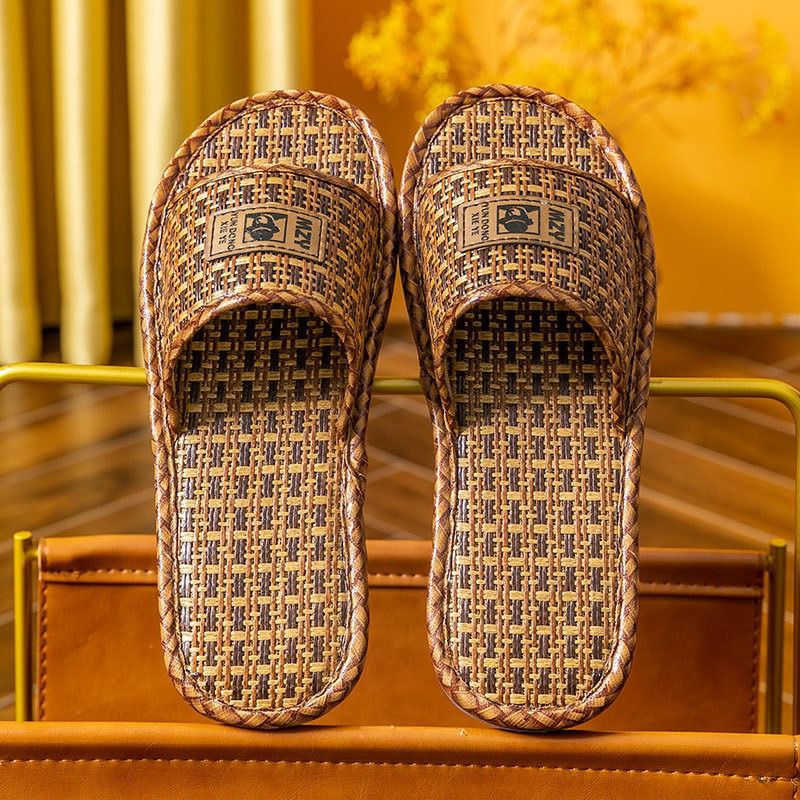 Household sandals, men's summer rattan straw slippers, indoor home linen non-slip, non-smelly feet, summer environmental protection, health, natural slippers brown