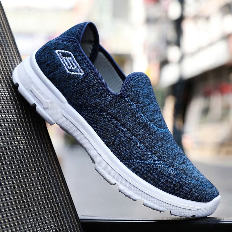 Spring cloth shoes soft sole large size platform soles breathable sneakers casual shoes men's cloth shoes men's casual shoes blue