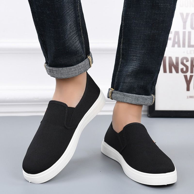 Slip-on slip-on canvas shoes, casual fashion Korean version of versatile men's cloth shoes, daily light and comfortable men's shoes