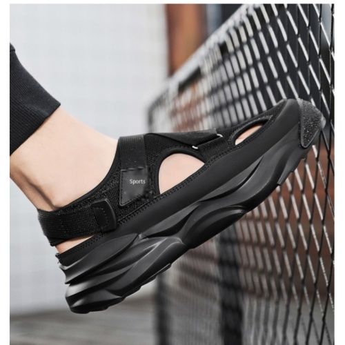 Hole shoes men's 2024 New summer men's shoes breathable driving sandals men's toe shoes sneakers beach sandals black