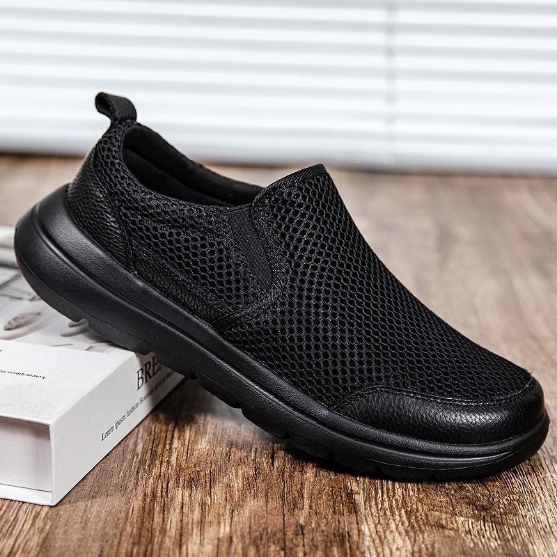 Men's shoes all-season mesh slip-on casual shoes non-slip breathable soft-soled black shoes lightweight walking shoes men's sports shoes