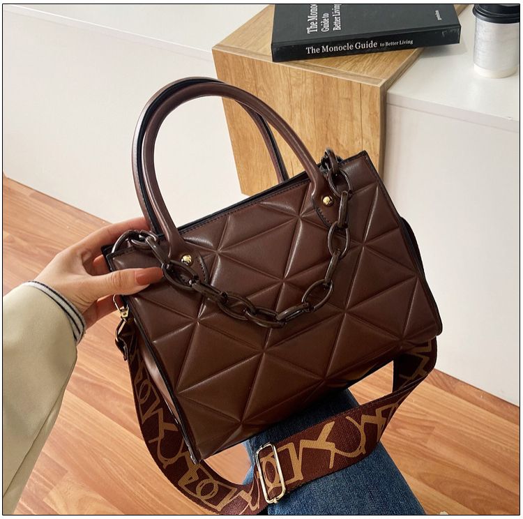 Womens Bags for Women 2021 New Luxury Handbags Hand-held Large-capacity Women Crossbody Handbbags Fashion Solid Messenger Bags