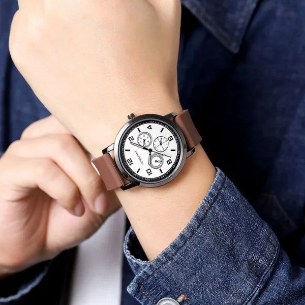 Men Simple Temperament Leisure High Appearance Level Couple Table