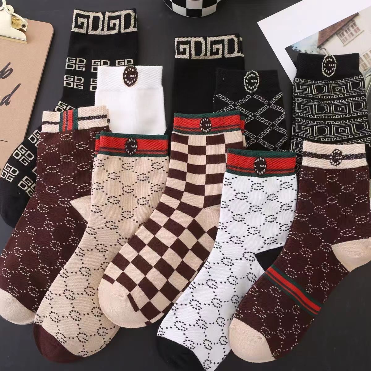 5 Pairs High Quality Men's Socks Men's medium socks Men's autumn and winter sports socks Men's cotton socks