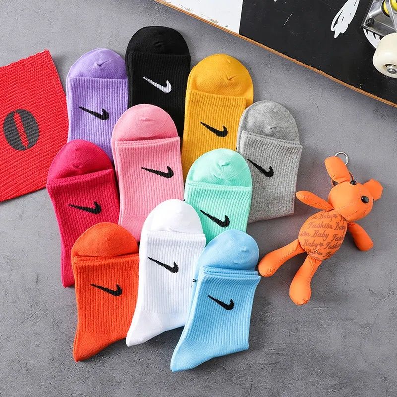 5 Pairs High Quality Men's Socks Men's medium socks Men's autumn and winter sports socks Men's cotton socks