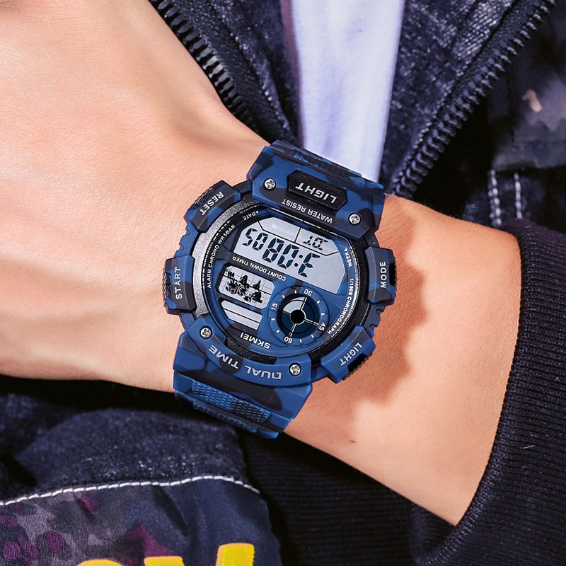 1pc Military Tactics Watches Men Unisex Army Outdoor Waterproof Rubber Band Digital Casual WristWatch SKMEI