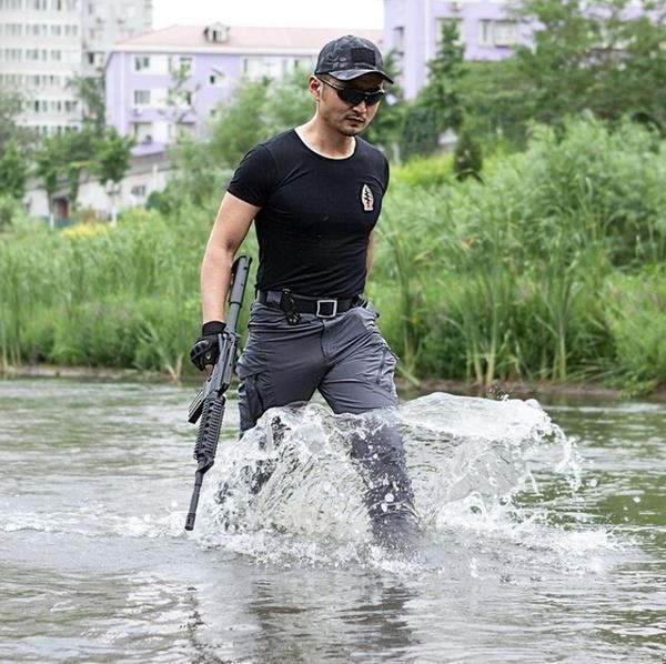 New 6XL Men's Army Pants Waterproof High Quality Tactical Pants Users Outside Hiking Sports Pants Multi-pocket Cargo Pants Work Pants Athletic Pants