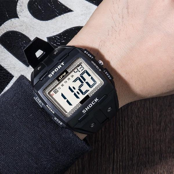 Men's and Women's Square Big Screen Sports Digital Watch Luminous Chronograph Waterproof Sports Watch Multi-function Chronograph Student Electronic Watc