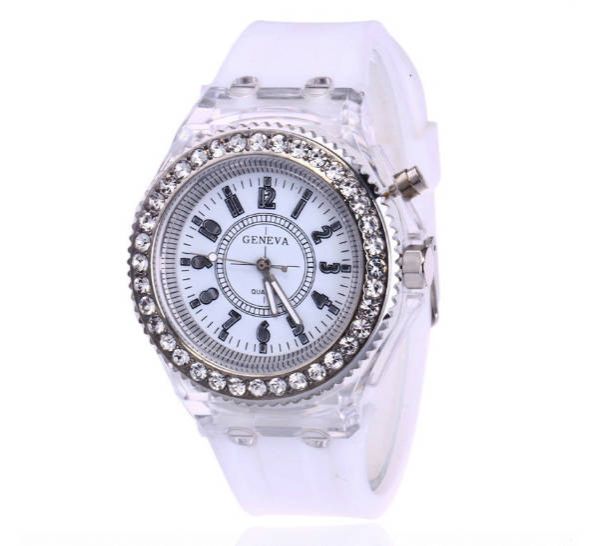 Fast delivery within 1-5 days light women watches  fashion men Quartz  watches  children boy girl watches  baby ladies chidren Wrist watch