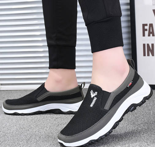 Canvas shoes men's old Beijing cloth shoes men's trendy board shoes  Loafers &amp; Slip-Ons