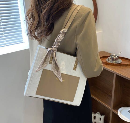 Ladies Shoulder Casual Bag girl Handbags for Ladies Tote Bags Crossbody Bags for Women Fashion Female Handle Shoulder Shoulder Bag Fast delivery within 1-5 days