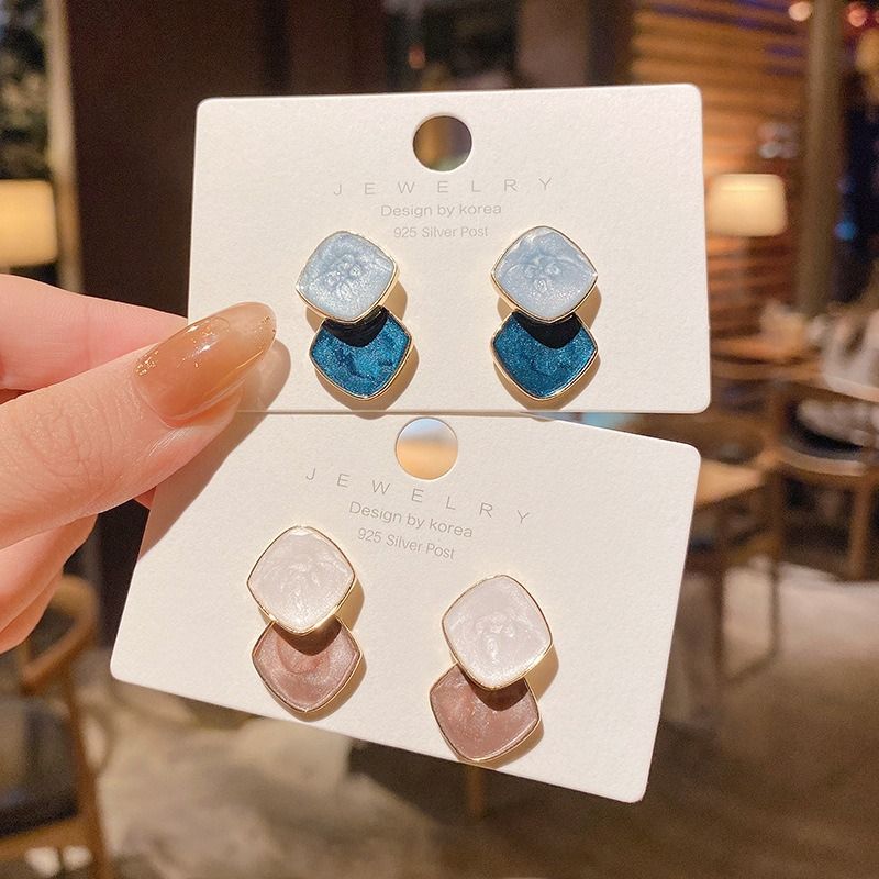 New Silver Pin Earrings Popular High-grade Earrings Geometric Square Earrings Simple Temperament Premium Earring Beautiful Women's Earrings
