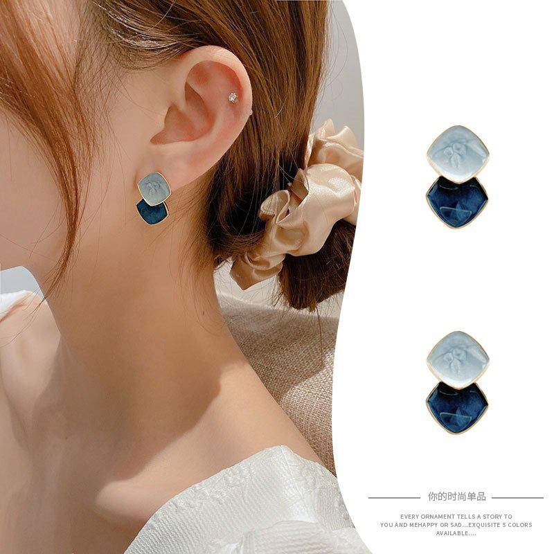 New Silver Pin Earrings Popular High-grade Earrings Geometric Square Earrings Simple Temperament Premium Earring Beautiful Women's Earrings