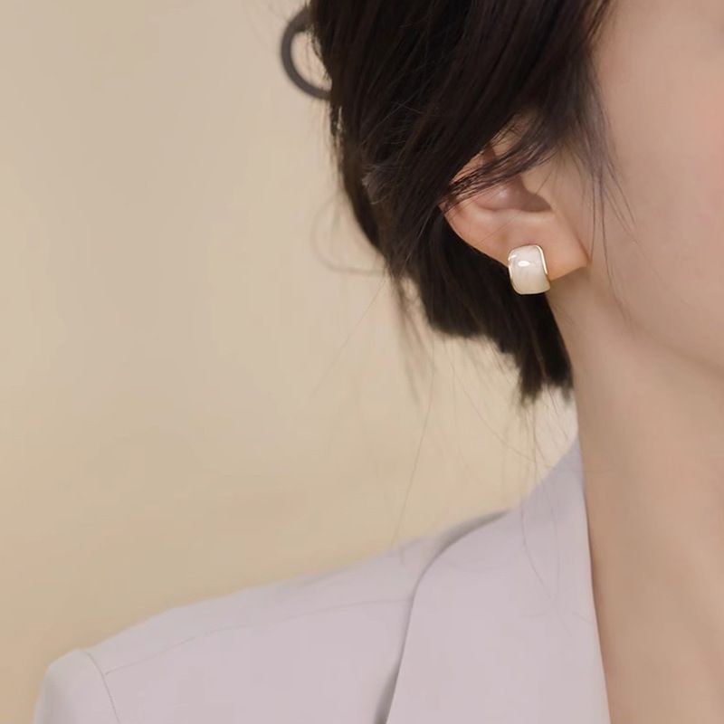 New Silver Pin Earrings Popular High-grade Earrings Square Gemstone Earrings Small and Delicate Premium Earring Beautiful Women's Earrings