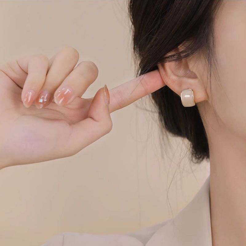 New Silver Pin Earrings Popular High-grade Earrings Square Gemstone Earrings Small and Delicate Premium Earring Beautiful Women's Earrings