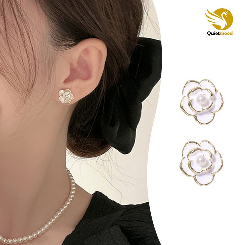 New Silver Pin Earrings Popular High-grade Earrings Camellia Earrings
 Simple Temperament Small Fragrant Wind Earring Beautiful Female Earrings