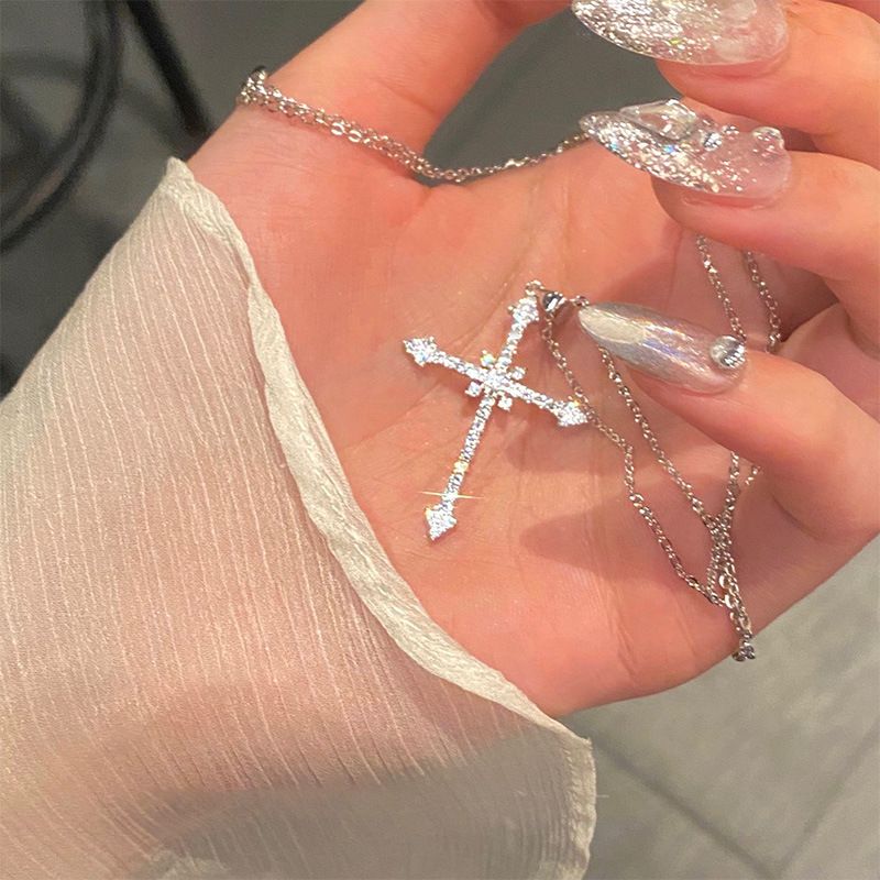 Full Diamond Star Cross Necklace Cold Style Sweet Cool Zircon Flash Diamond Pendant New Trendy Neck Chain Style